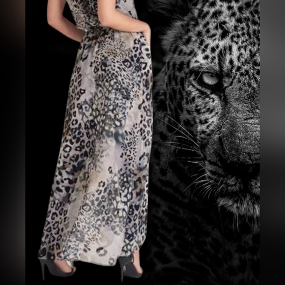 Venus Animal Print Maxi top. Size S. New In Package - Picture 2 of 11
